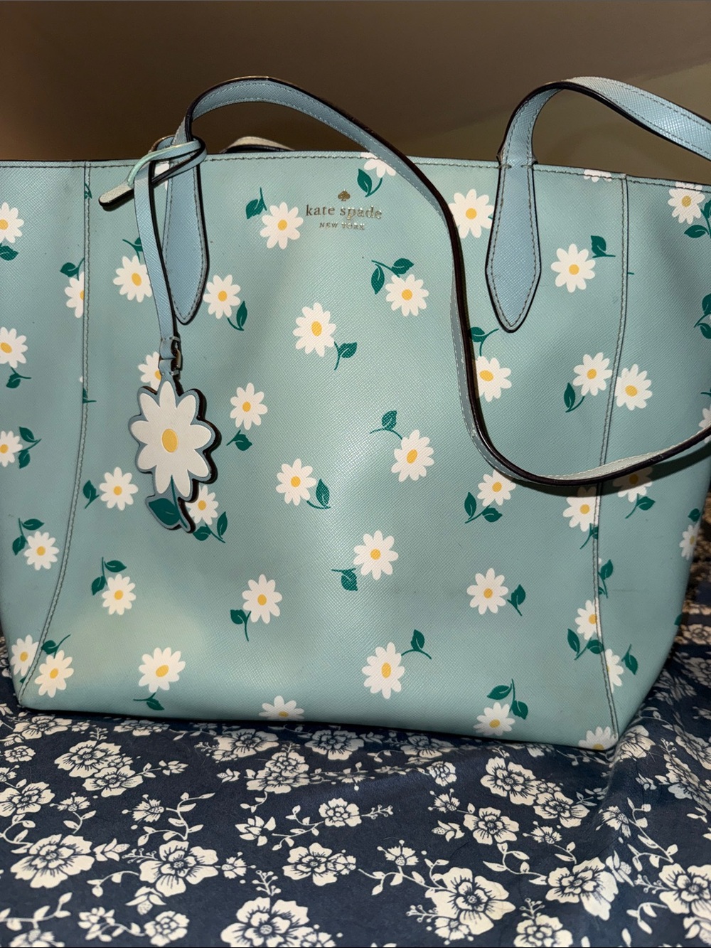 Kate Spade Dancing Aster Daisy tote bag in the Aphrodite Green Multi